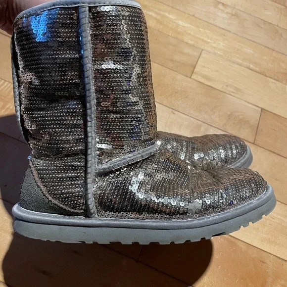 UGG Shoes Womens Silver Sequin Uggs Hard To Find Size 6 Or Youth 45 Poshmark